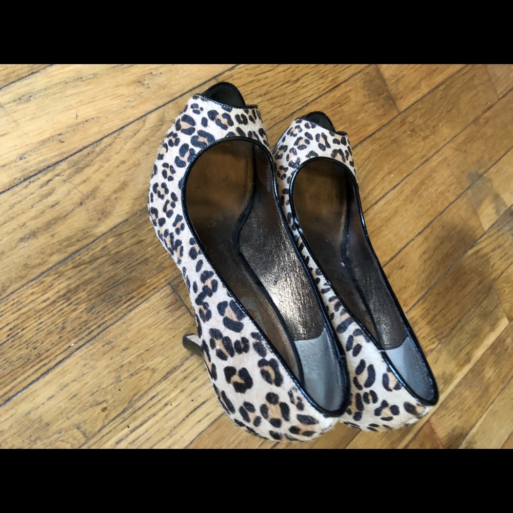 Leopard Heels with platform - Picture 3 of 3